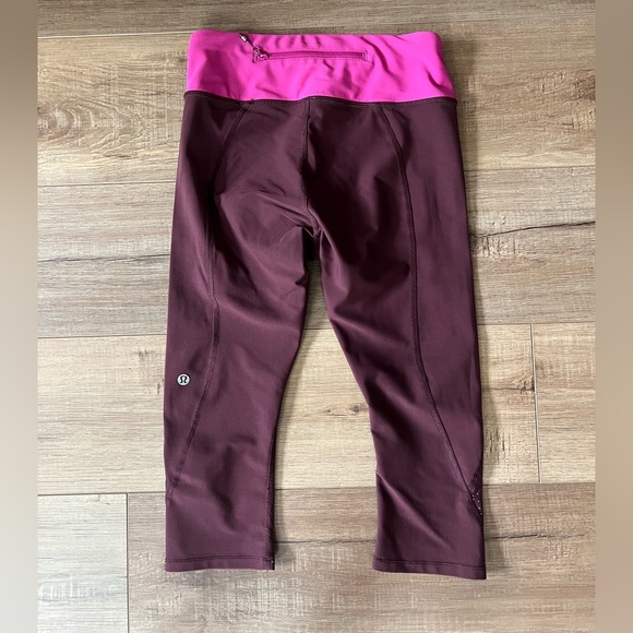 Lululemon Tight Stuff Crop Bordeaux Drama /Raspberry Size 4 Leggings - Picture 1 of 7